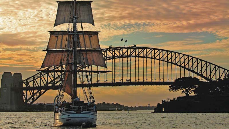 Enjoy a two hour sailing cruise onboard a 1850s style tall ship on the world’s most beautiful harbour. 